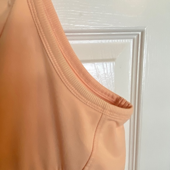 Adidas ClimaLite Gym / Athleasure Top Sleeveless Built-in Braw, NWOT Size L - Picture 6 of 11